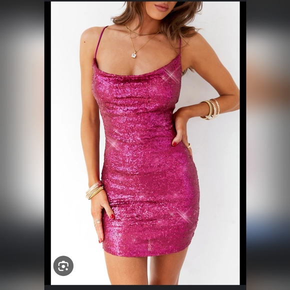 Hello Molly Dresses & Skirts - Hello Molly Bond Girl Dress